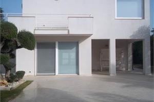 Villa signorile con giardino e vista mare - Zona I