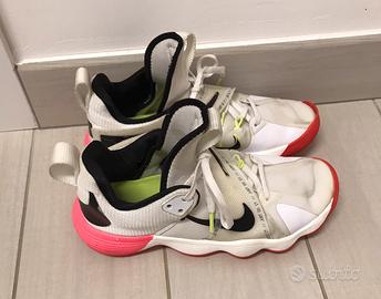 Scarpe da pallavolo Nike React Hyperset n. 39