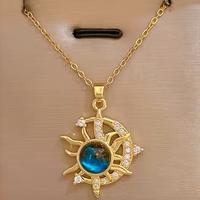 Collana dorata Sole Luna Cosmo portafortuna 