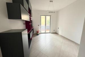 3 LOCALI A MUGNANO DI NAPOLI