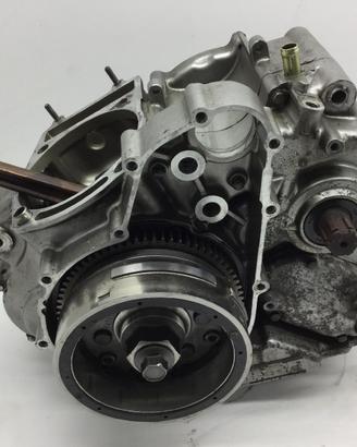 CARTER MOTORE ALBERO VOLANO CAMBIO RUOTA LIBERA P4