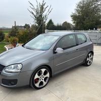 Volkswagen Golf 2.0 16V TFSI 3p. DSG GTI