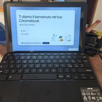 Asus Chromebook CZ1000 con tastiera rimovibile