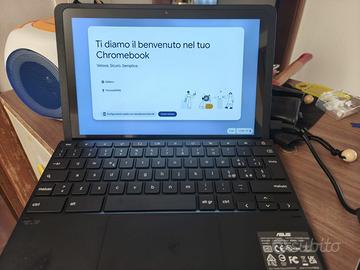 Asus Chromebook CZ1000 con tastiera rimovibile