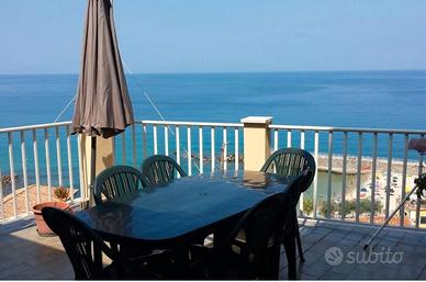 Casa vista mare. Last minute dal 28 luglio