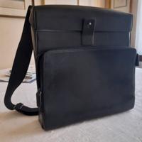 Porta notebook in cuoio nero, marca Cargo