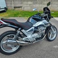 Moto Guzzi Breva 750