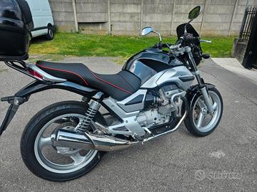 Moto Guzzi Breva 750