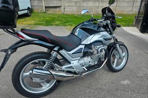 Moto Guzzi Breva 750