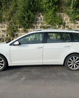 VOLKSWAGEN GOLF VARIANT TDI cambio automatico