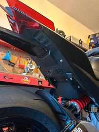 Tappi copri pedane Aprilia rs 660
