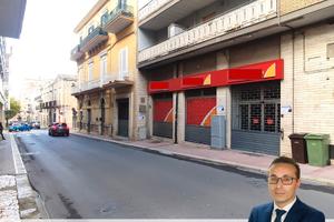 Locale commerciale + deposito al piano interrato