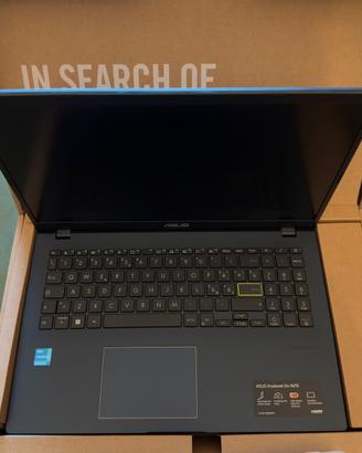 Notebook Asus 15.6’’ Nuovo mai utilizzato