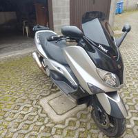 Tmax 500 2005