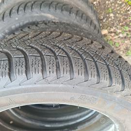 Gomme 165/65 R15