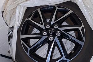 4 cerchi in lega Yaris mod 2021
