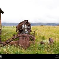 Vecchi attrezzi agricoli di tutto un pò