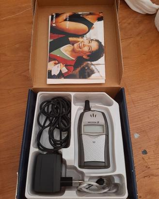 Cellulare ERICSSON T20e Dual band GSM 900/1800