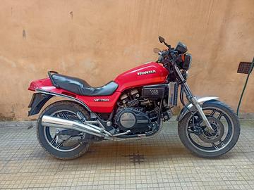 Honda VF 750