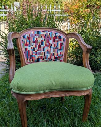 poltroncina in legno 
