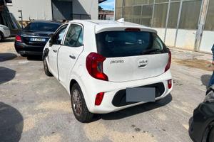 KIA PICANTO 2022 ACCIDENTATA – UNICO PROPRIETARIO