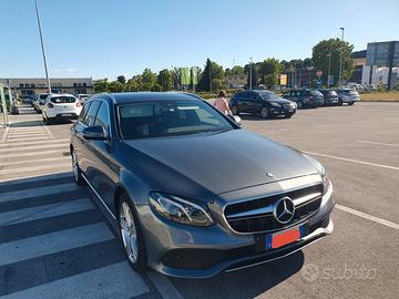 Mercedes Benz E 220 D