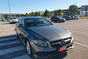 Mercedes Benz E 220 D