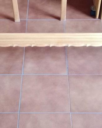 ZINEFFA con binari per tenda in legno decorato
