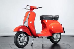 cerc0 vespa 50 special