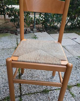 3 sedie in legno diverse 