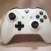 Controller xbox one bianco