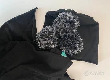 #idearegalo #natale Cappello e sciarpa con pon pon