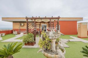 Esclusivo Attico vista mare con ascensore