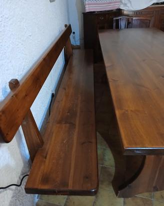 Tavolo con panca , in legno