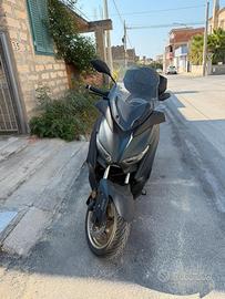 Yamaha X-Max 125 - 2022