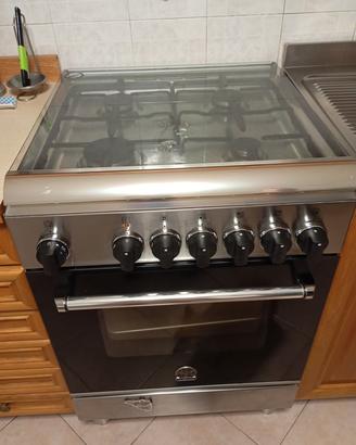 cucina a libera installazione 