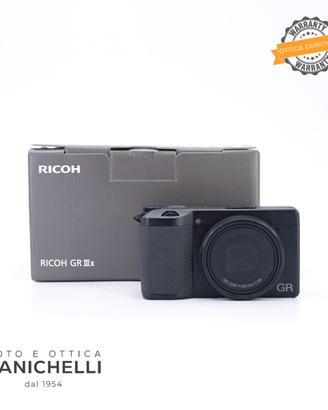 Ricoh GRIII X Scatti 5991 Usato (F984)