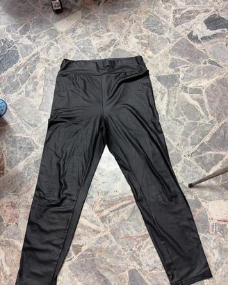 Pantaloni in pelle