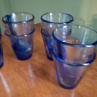 n.8 bicchieri Bormioli blu