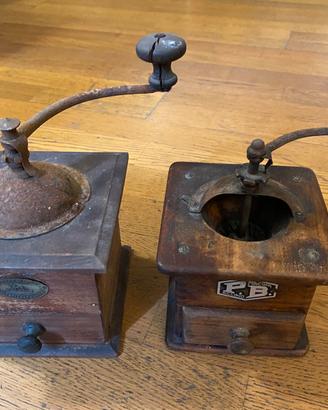 VECCHI MACININI DA CAFFE' IN LEGNO E FERRO VINTAGE
