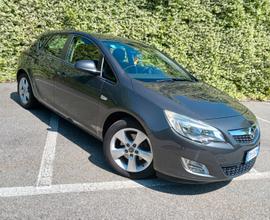 OPEL Astra 1.7d 110cv Perfetta
