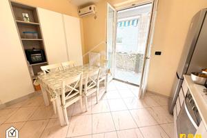 Appartamento di 3 vani+ acc+box