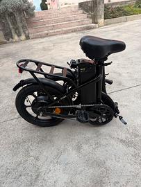 Bici elettrica pieghevole NUOVA