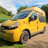 Renault Trafic a tetto alto