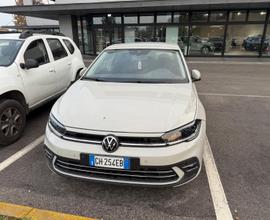 Polo TGI Metano per neopatentati modello i-line