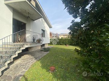 VILLA SINGOLA A VILLA D'ALMÈ