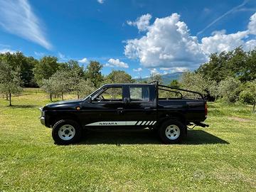 NISSAN Pick-up - 1996