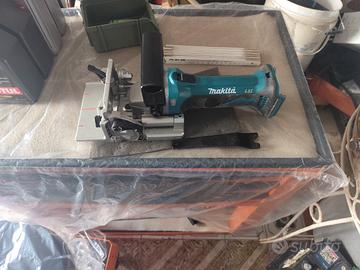 Fresatrice intestatrice Makita DPJ180