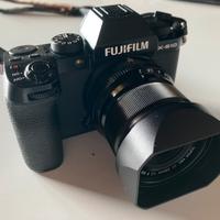 Fujifilm X-S10
