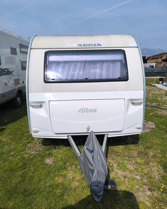 Roulotte Adria Altea 462 P – 5 posti  PREZZO 9.900